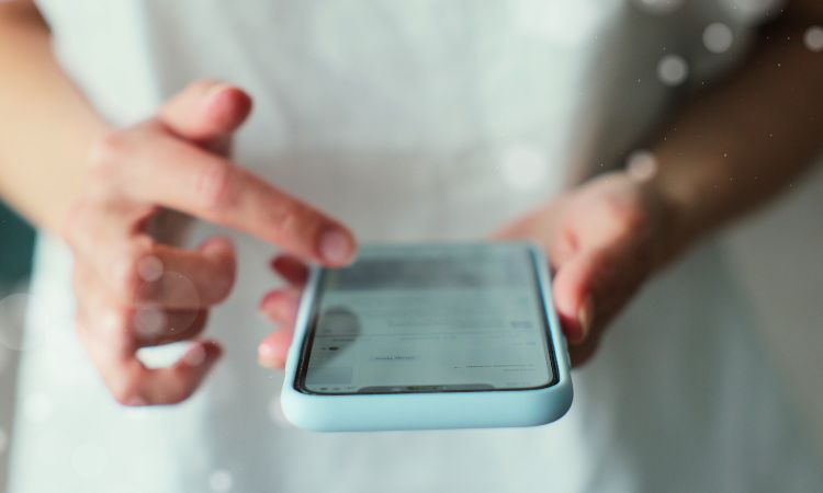 スマホでLINEを送る